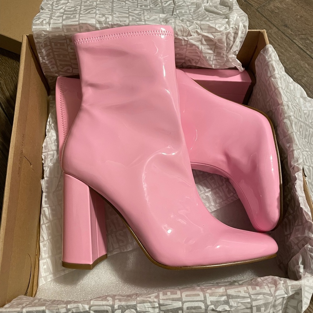 Steve Madden Pink Ankle Boots Sz 8.5